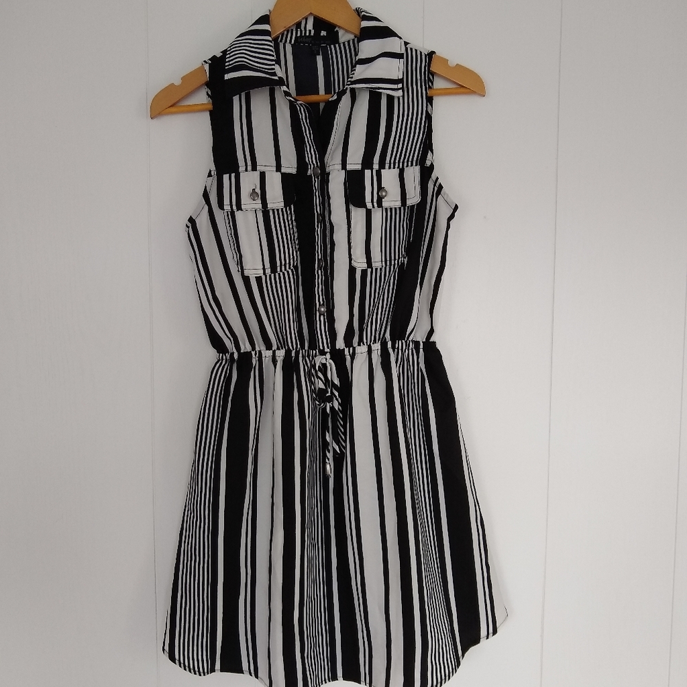Shirt dress - black & white